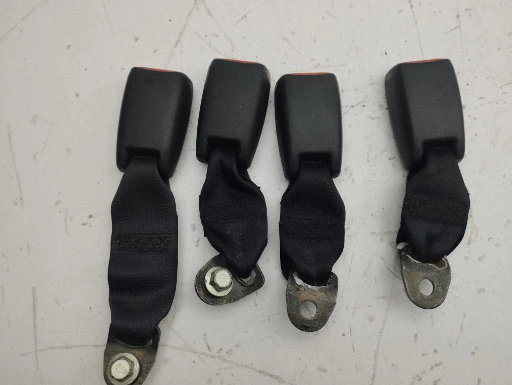 Rear seatbelt buckle NSB1053
