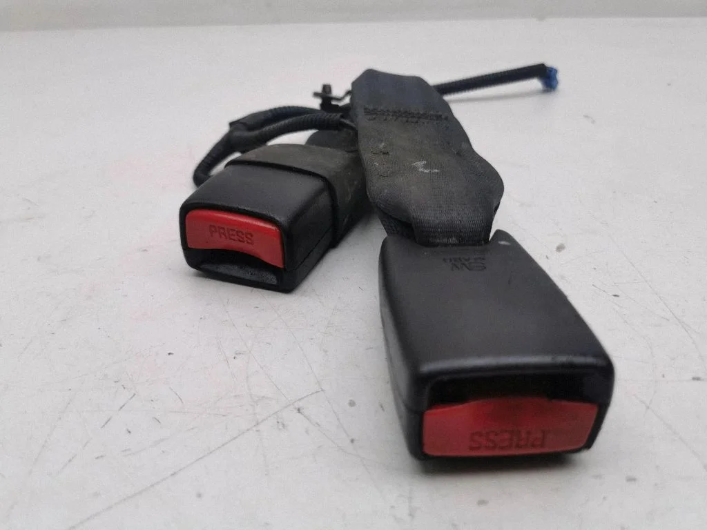 Rear seatbelt buckle – Honda Accord (2008-2016)