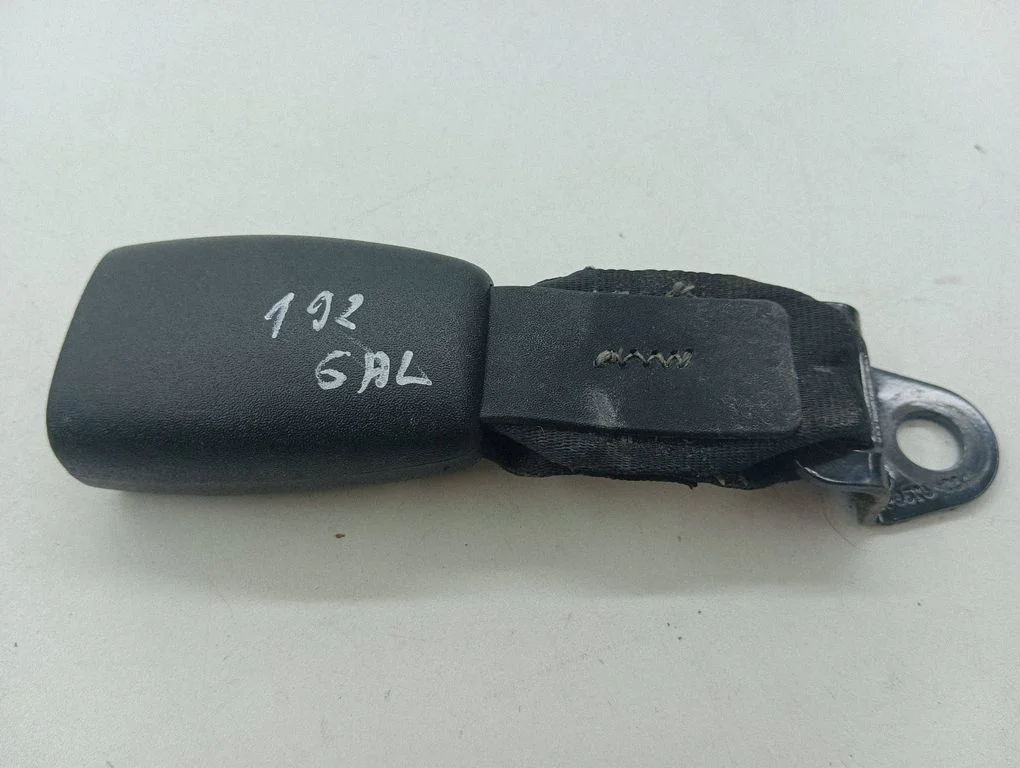 Tagumise turvavöö pannal – Chrysler Voyager (2004-2007)