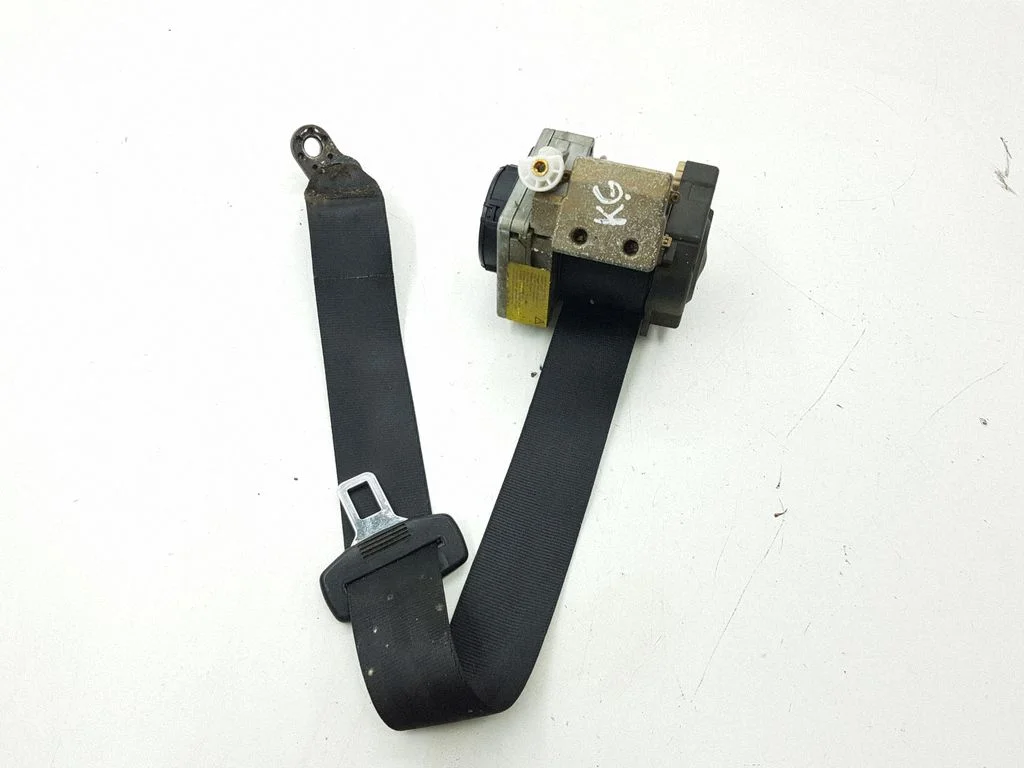 Rear seatbelt buckle 00064684