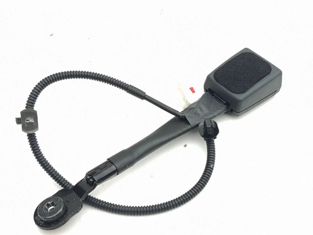 Front seatbelt buckle 88830AT200