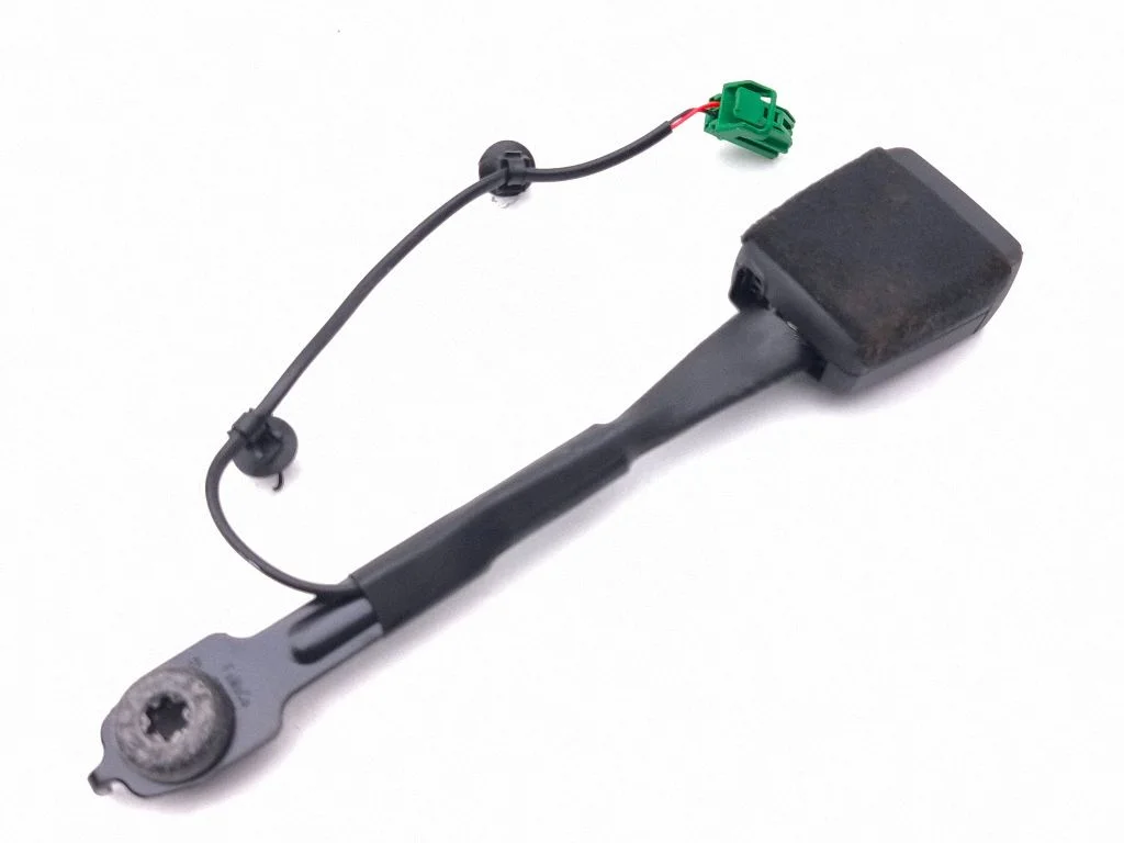 Front seatbelt buckle LV4BS61208CBW