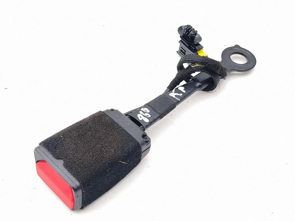 Eesmise turvavöö pannal – Peugeot 2008 II (2019-)