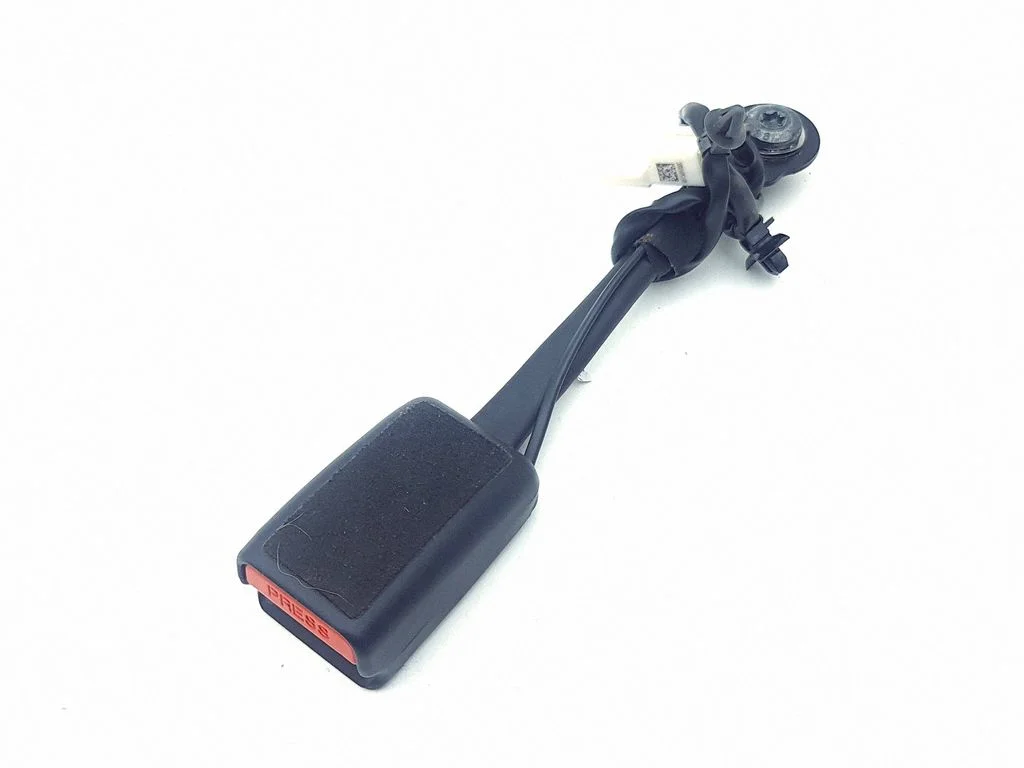 Front seatbelt buckle 88830N7000NNB