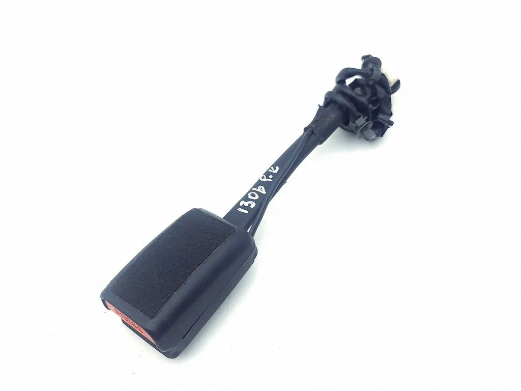 Front seatbelt buckle 88830N7000NNB