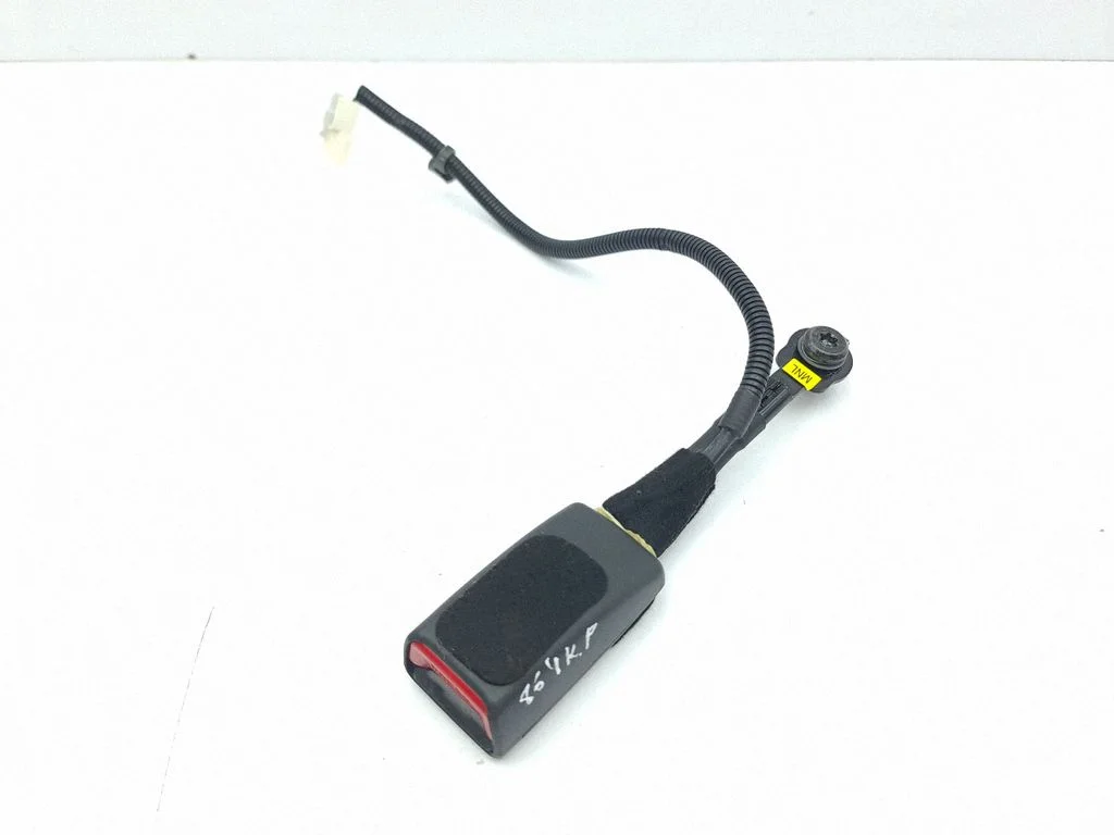 Front seatbelt buckle 88830G2000TRY