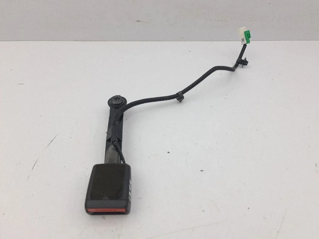 Front seatbelt buckle – Hyundai i20 (BC3 BI3) (2020-)