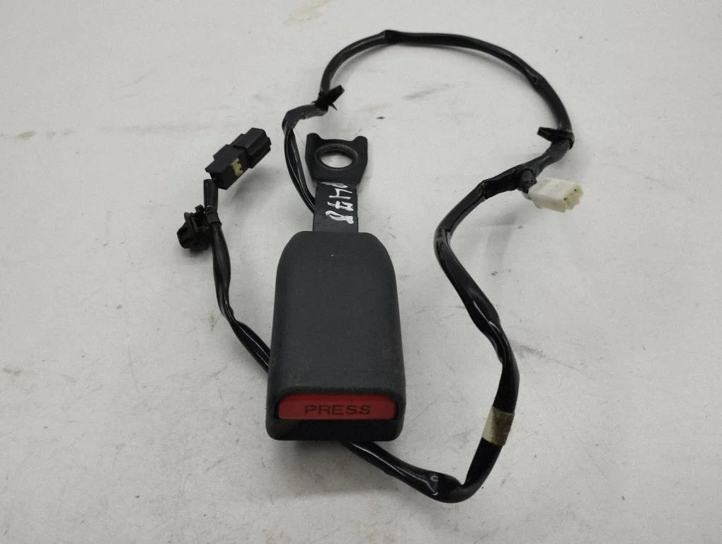 Front seatbelt buckle NSB1094