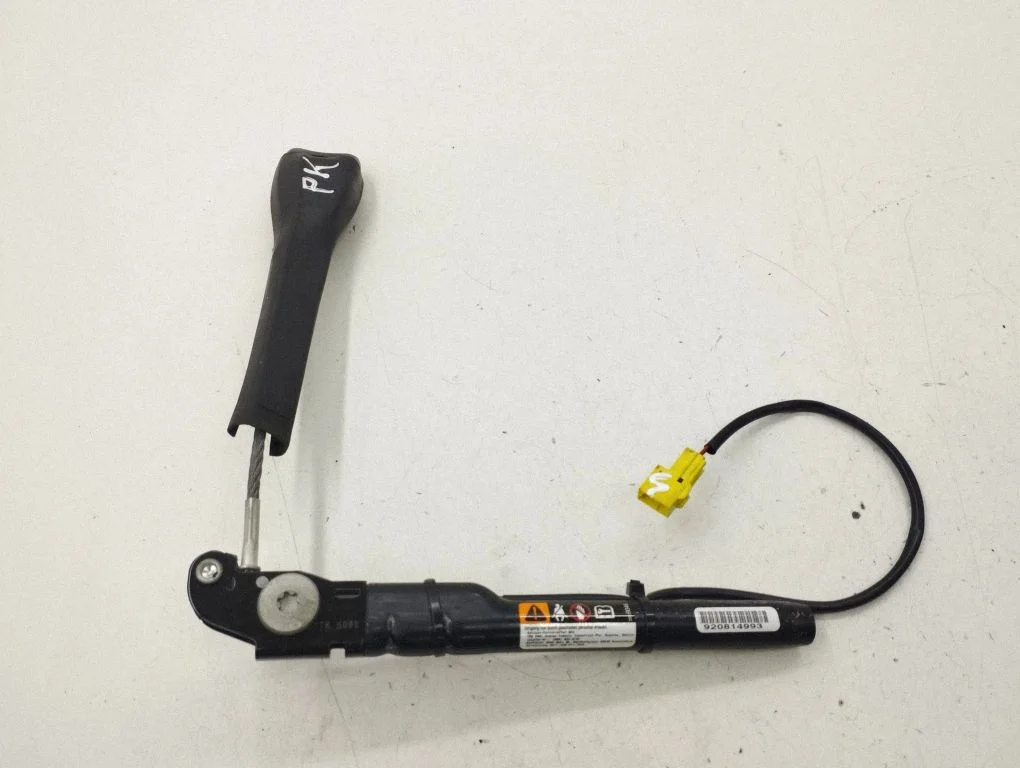 Front seatbelt buckle 920814993