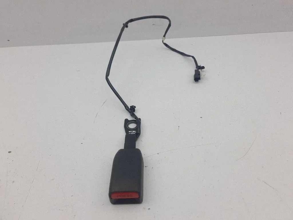 Front seatbelt buckle NSB1094