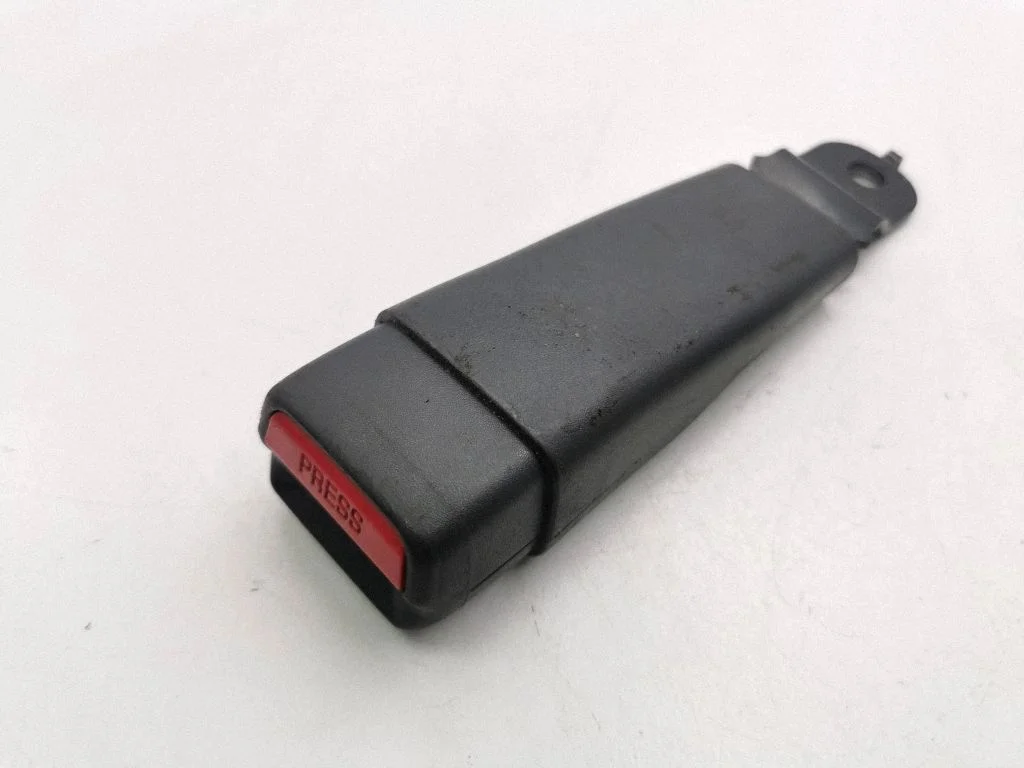Priekšējās drošības jostas sprādze 1BX241DVAA