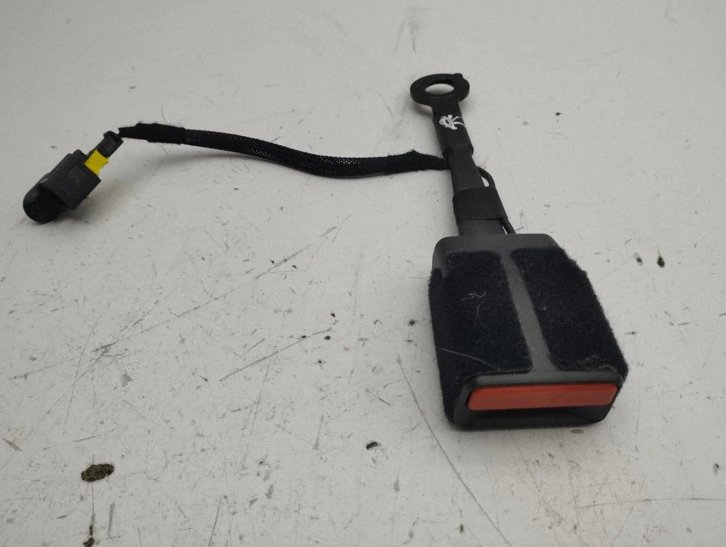 Front seatbelt buckle 6350543ETB