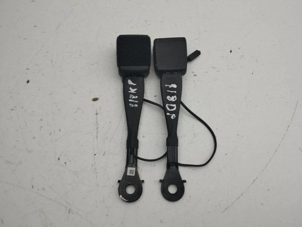 Front seatbelt buckle – Audi A5 (2016-2024)