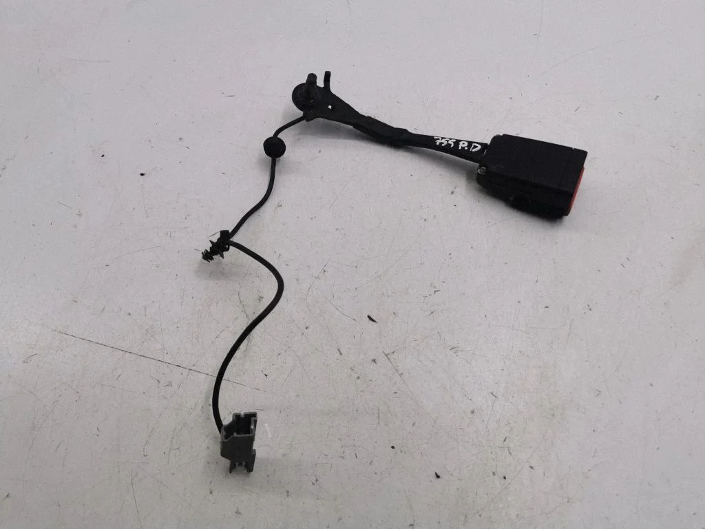 Front seatbelt buckle BJ3261208AE