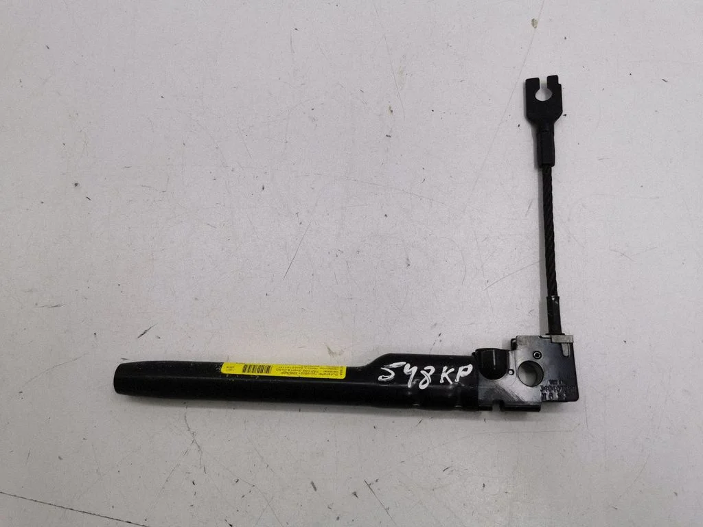 Front seatbelt buckle 34040739B