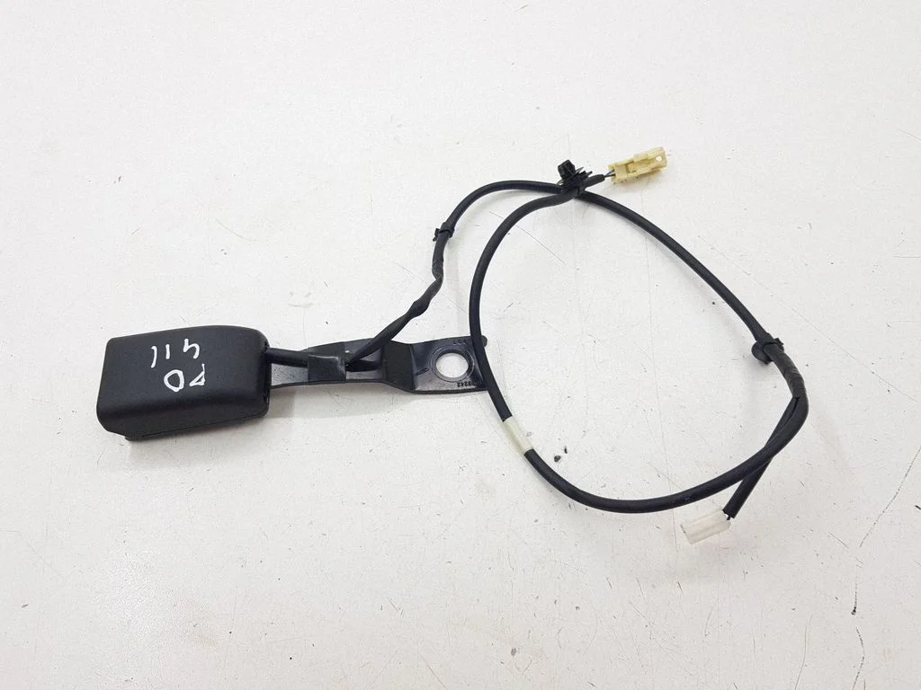 Front seatbelt buckle 130326AE