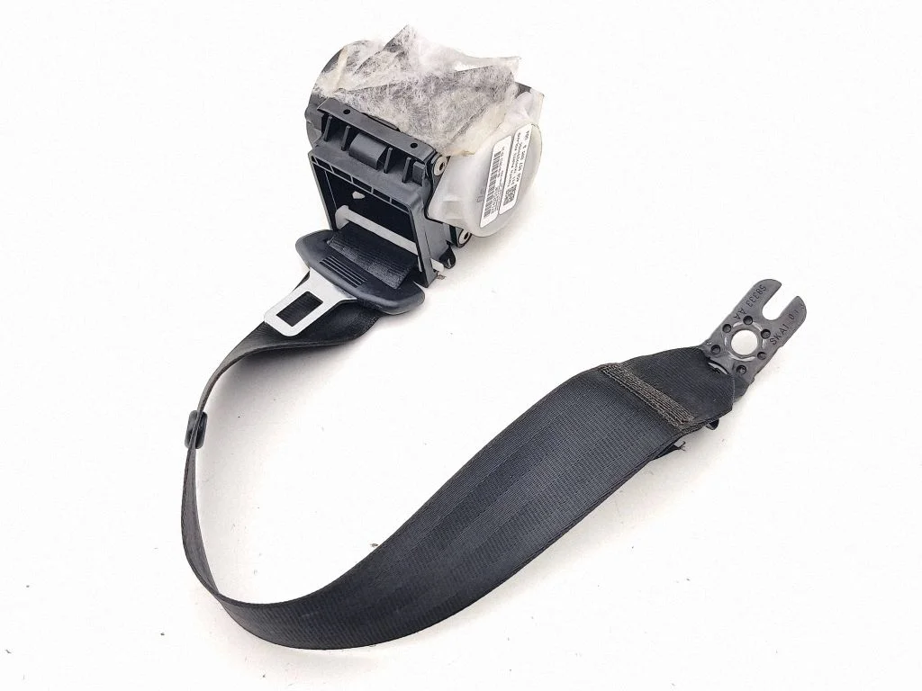 Rear seatbelt 4G8857805B