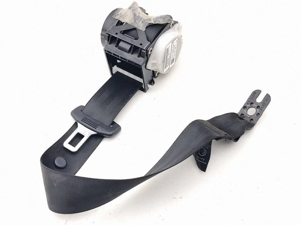 Rear seatbelt 4G8857805B