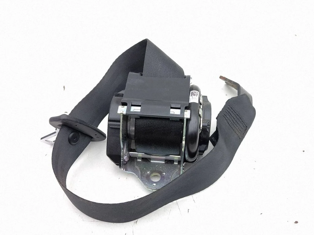 Rear seatbelt – Volvo S90, V90 (2016-)