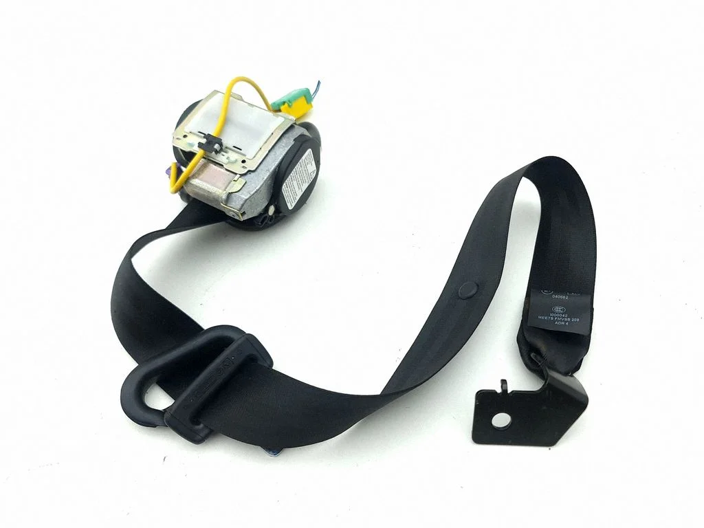 Rear seatbelt 3W5857806