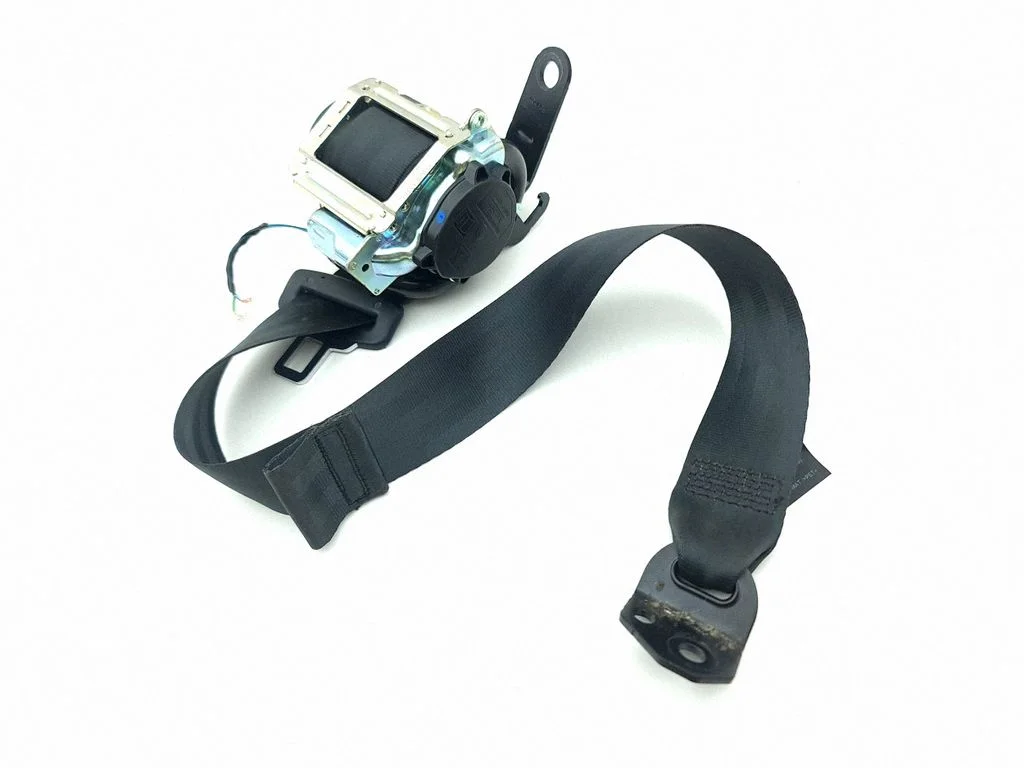 Rear seatbelt LV4BS611B69AFW