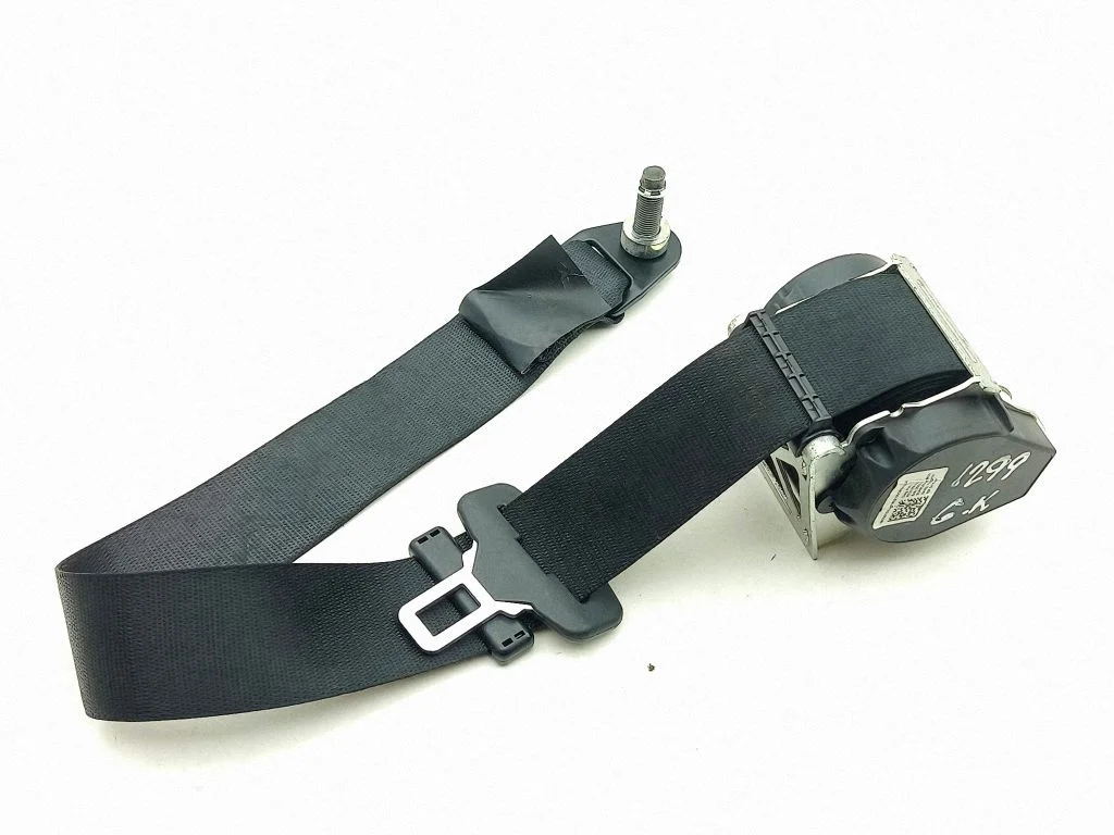 Rear seatbelt – Maserati Ghibli (2013-)
