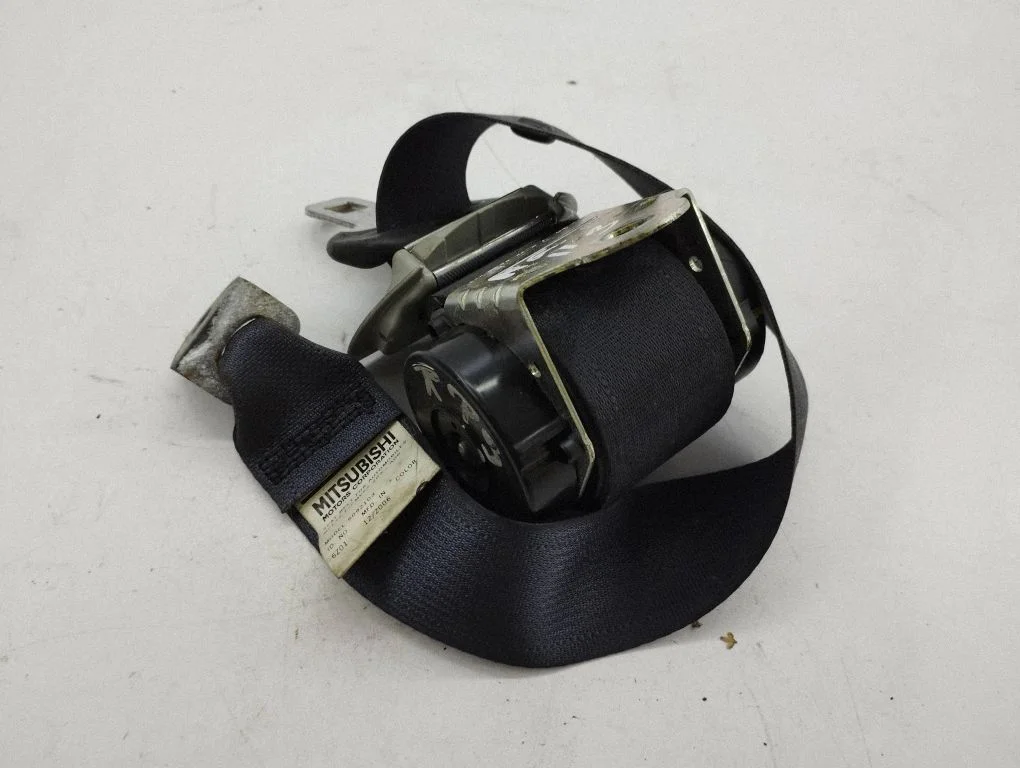 Rear seatbelt 6092103