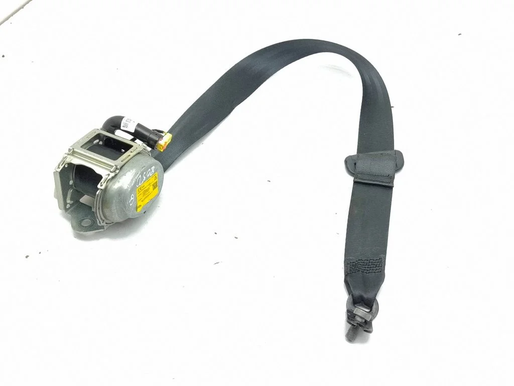 Rear seatbelt 3G0857737DE