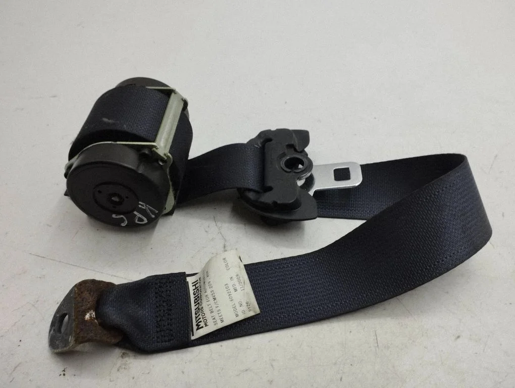 Tagumine turvavöö 6092103