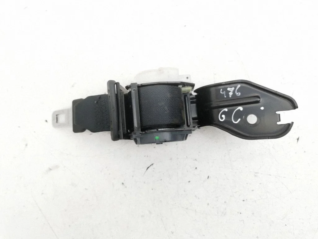 Rear seatbelt C7116410