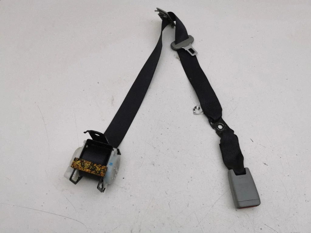 Rear seatbelt TKAF0EF702