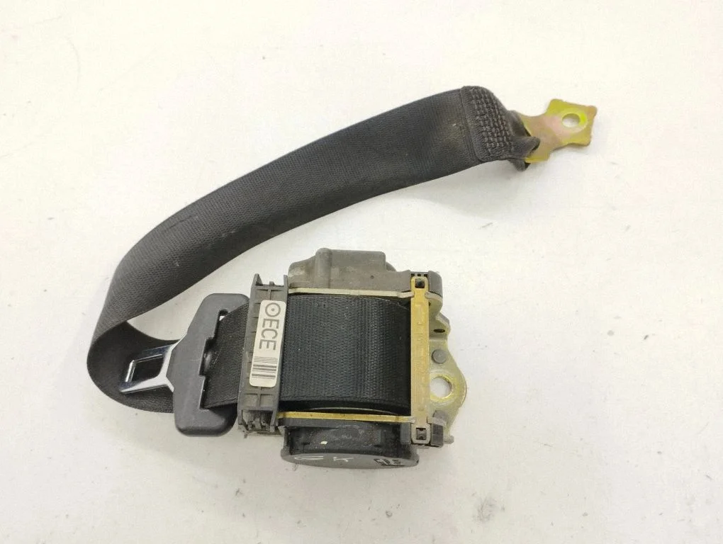 Rear seatbelt 33010904BTRW
