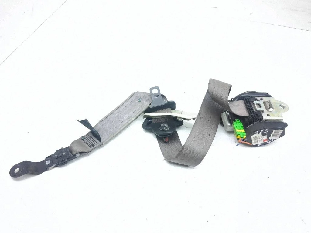 Rear seatbelt 601239200