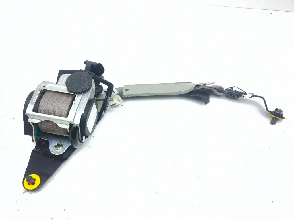 Rear seatbelt 601239400
