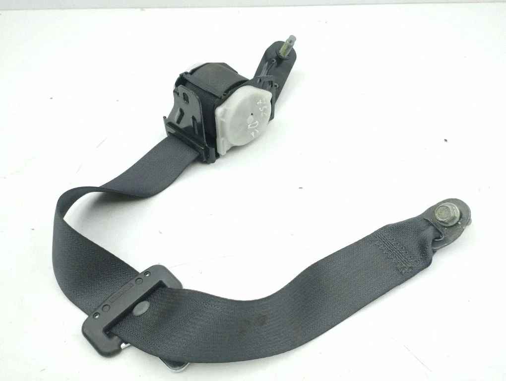 Rear seatbelt – Honda Accord (2008-2016)