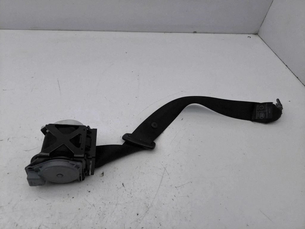 Rear seatbelt 4G8857805D