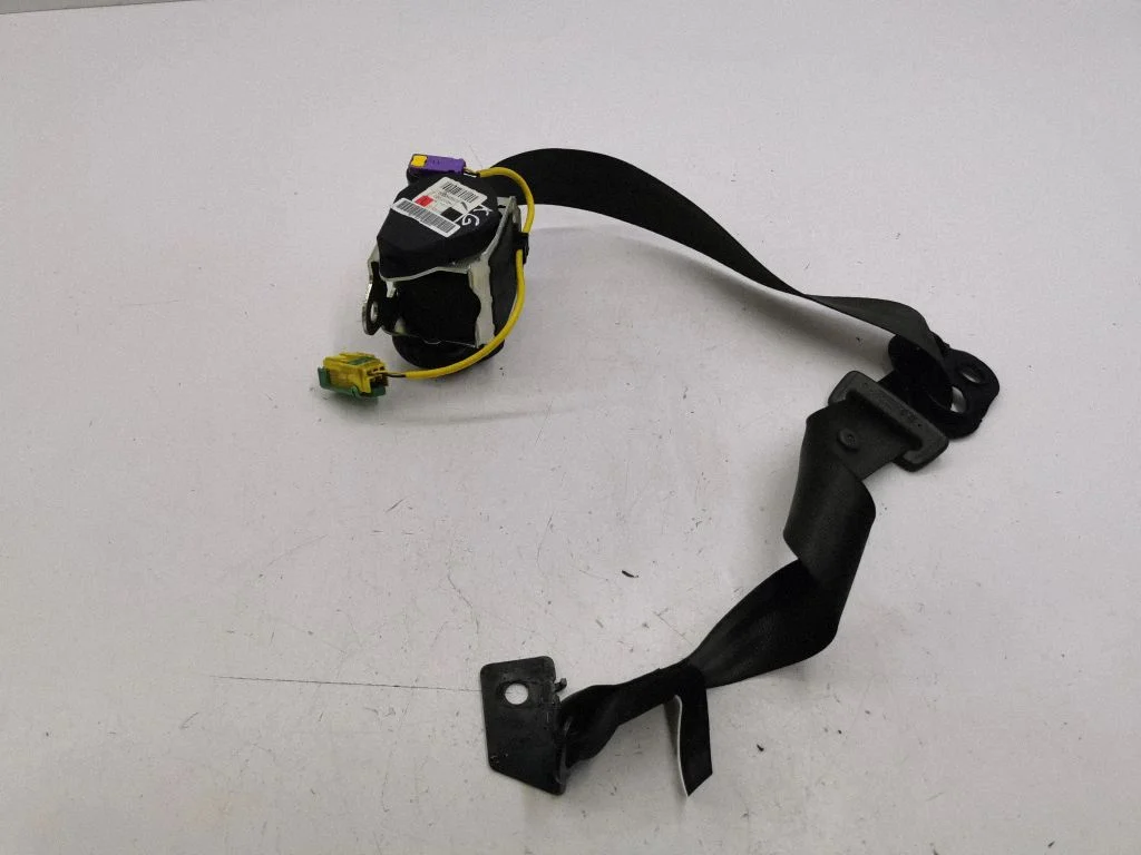 Tagumine turvavöö 3W5857805