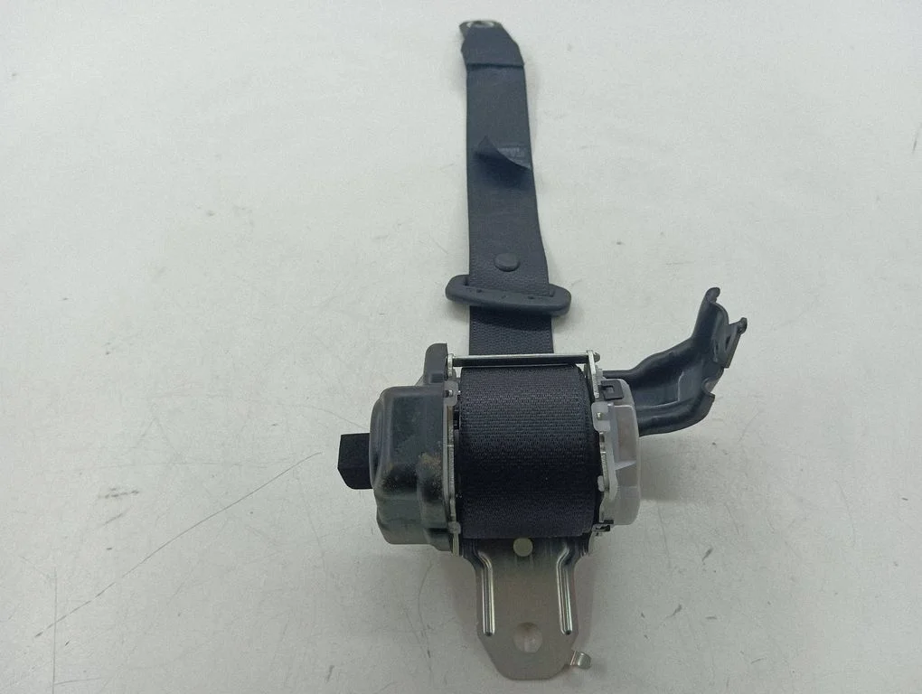 Tagumine turvavöö – Lexus NX (2014-2021)