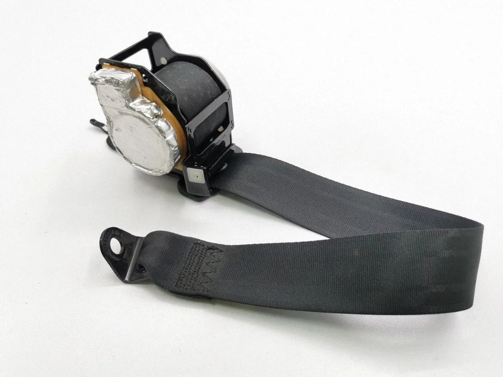 Aizmugurējā drošības josta T89506T