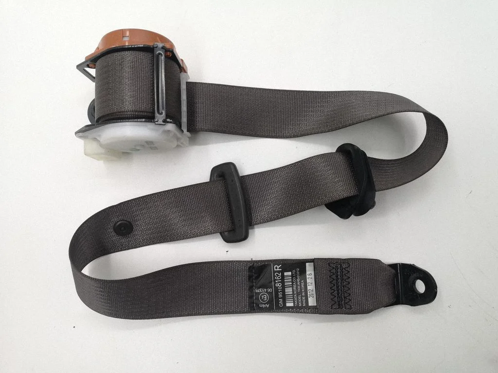 Rear seatbelt – Opel Mokka (2012-2016)