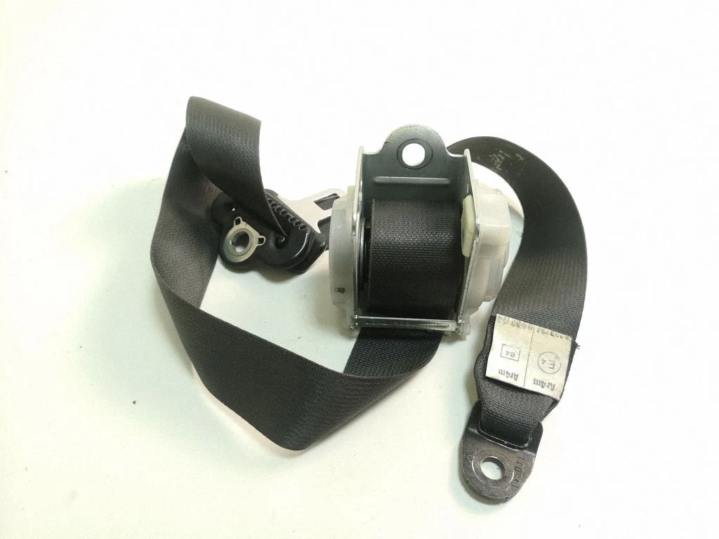 Rear seatbelt P0UX58XDVAC