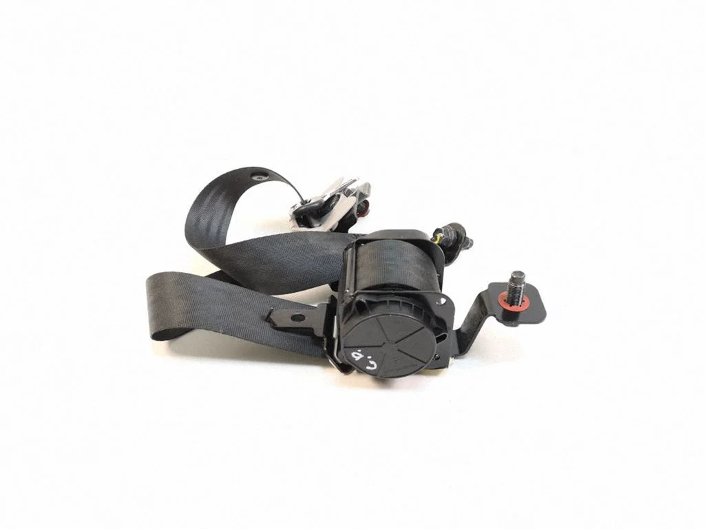 Tagumine turvavöö 898203U200ED