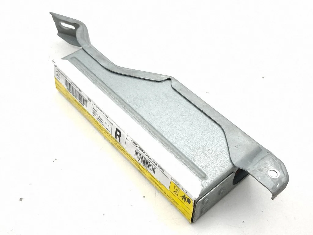 Seat airbag 617151600