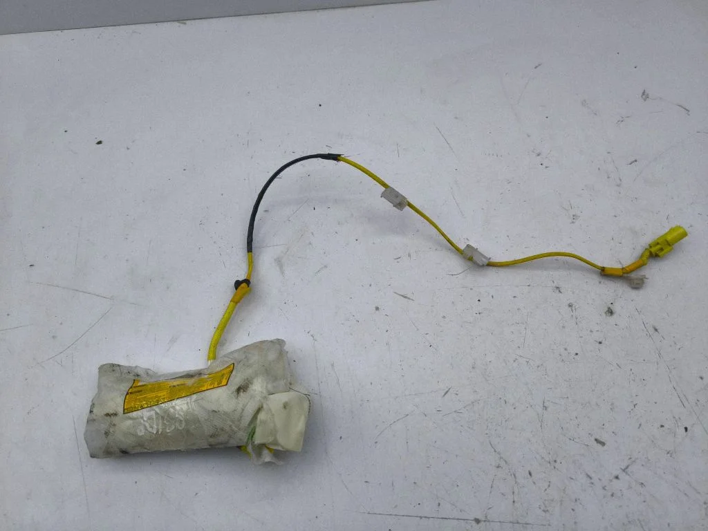 Istme turvapadi – Toyota Prius (XW20) (2003-2009)