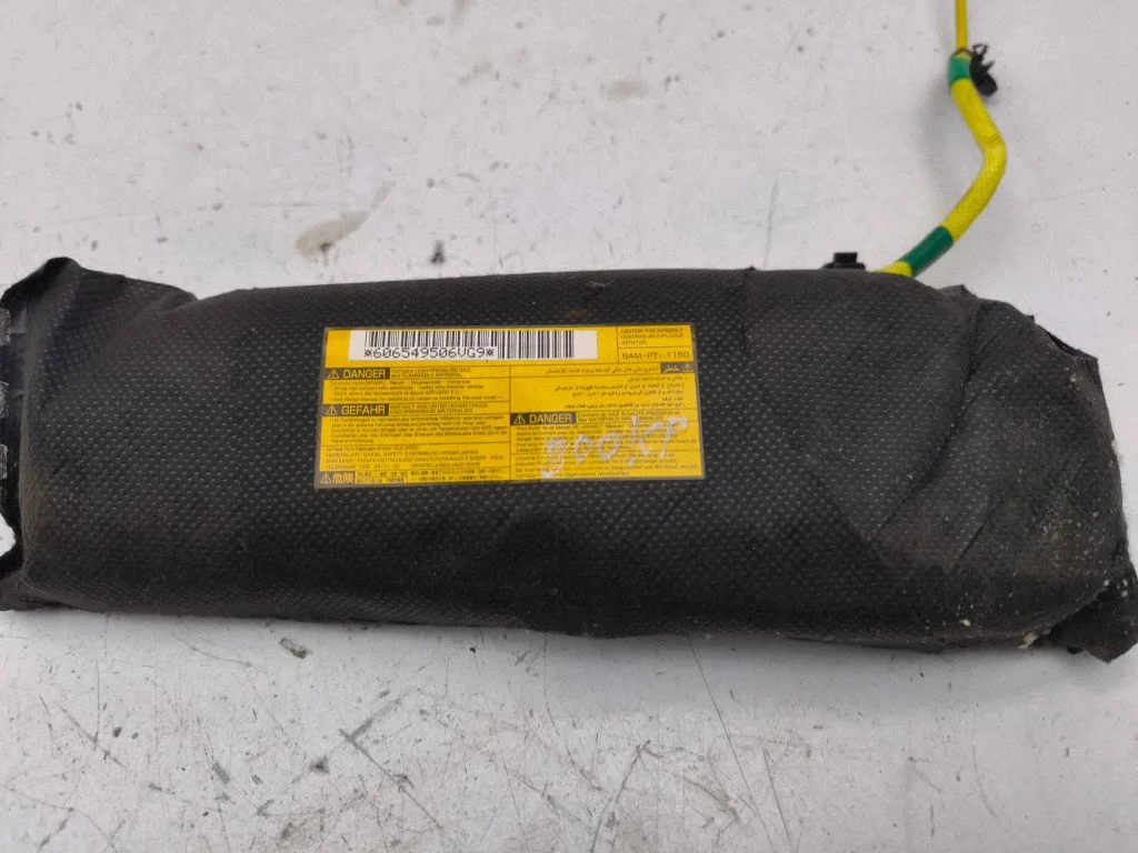 Istme turvapadi – Lexus IS 220D-250-350 (2006-2013)