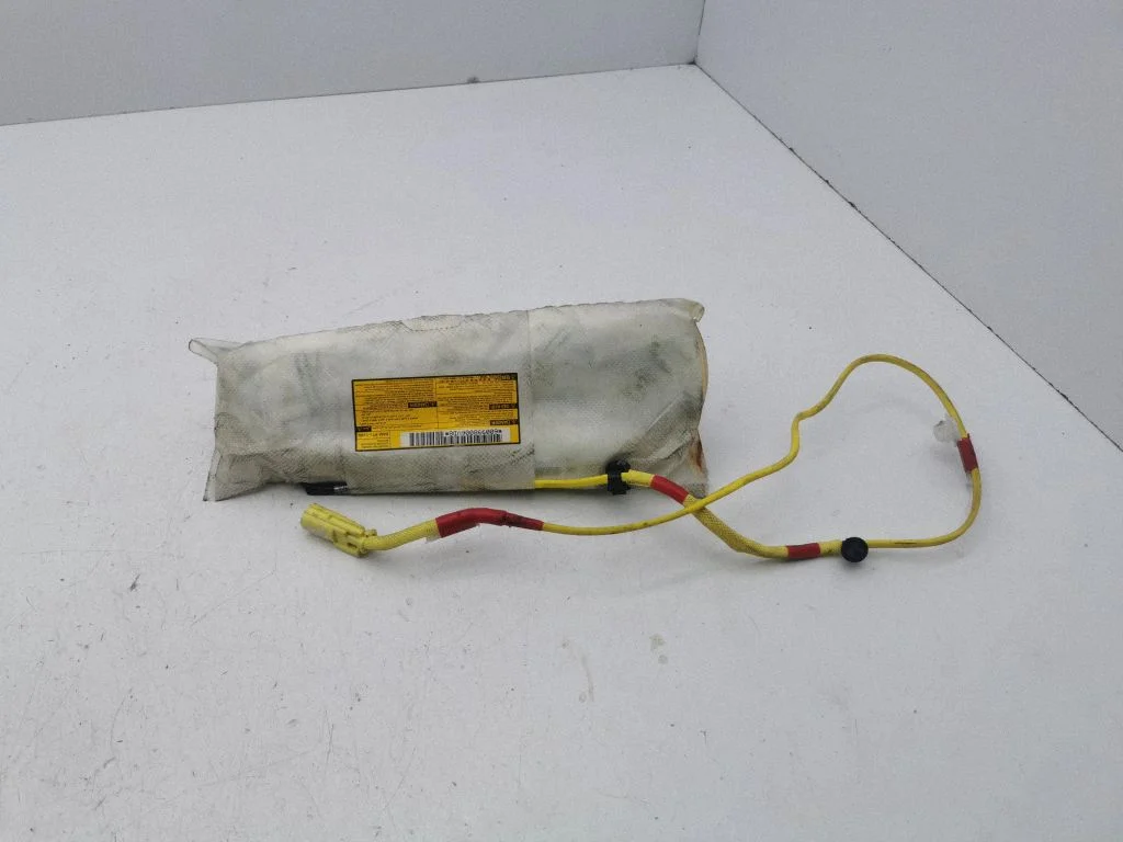 Seat airbag – front right