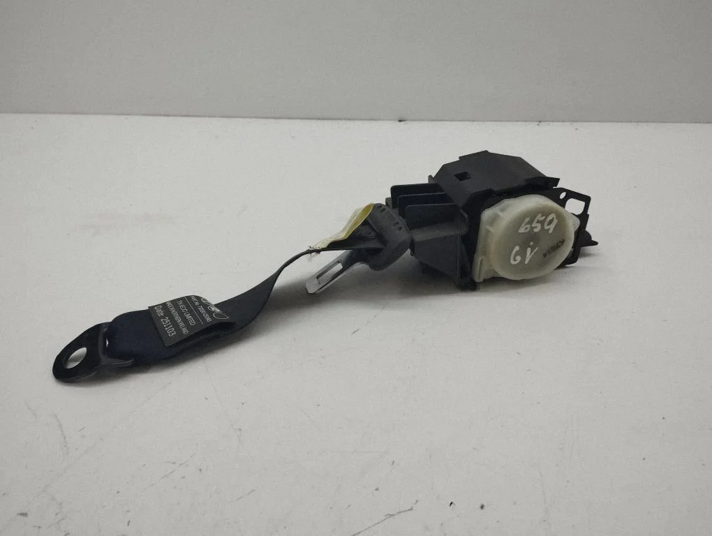 Middle seatbelt (rear) 7335005040