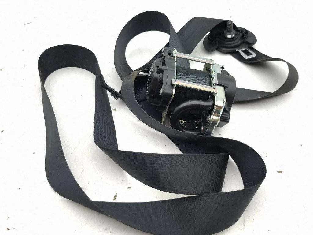 Front seatbelt – BMW 2 Series Active Tourer U06 (2021-)
