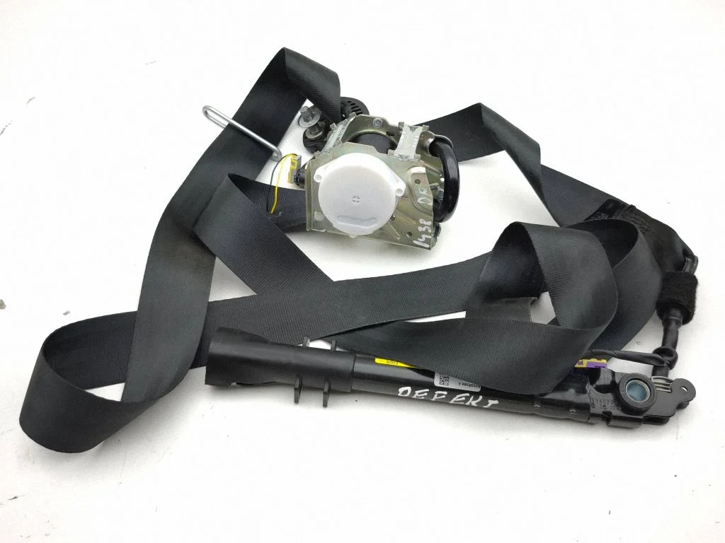 Front seatbelt R2KBR61294AC3JA6