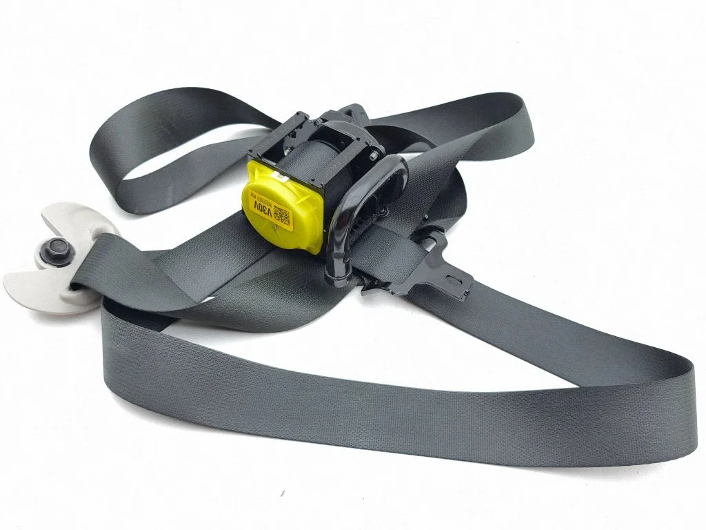 Front seatbelt 88820A0300CCV